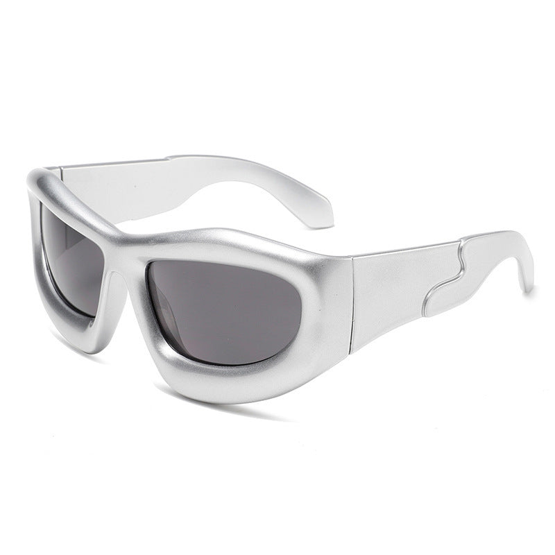 New Fashion Future Style Sunglasses (women and men)