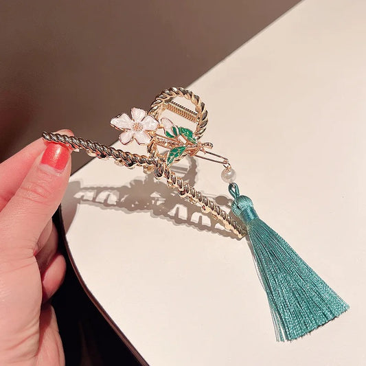 Luxury Gold Tassel Hair Claw Clip