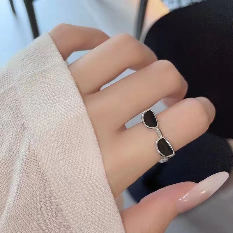Sun Glasses Ring